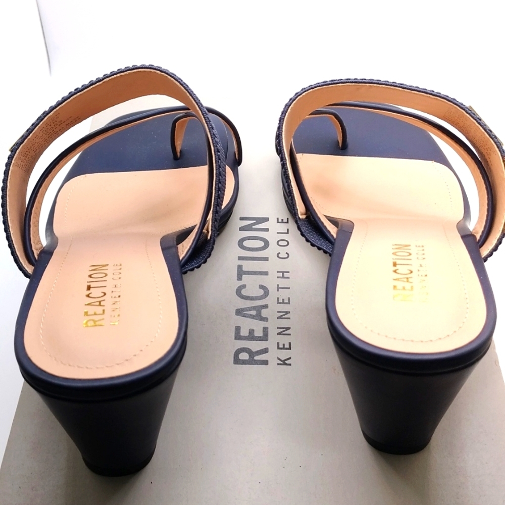 Kenneth Cole Reaction Morhaa Cross Womens Size 8.5 Black - Picture 3 of 5